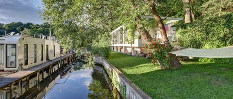 Berlin Havelufer Marina Seelodge und Hausboot